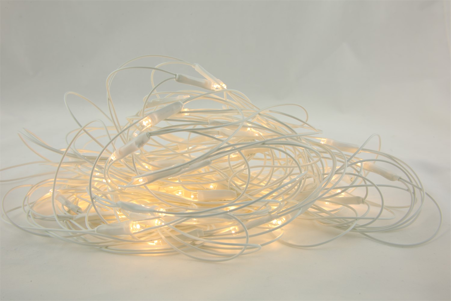 СТАРТ НГ 66LED 1 реж 2х1 м занавес треуг 25/100