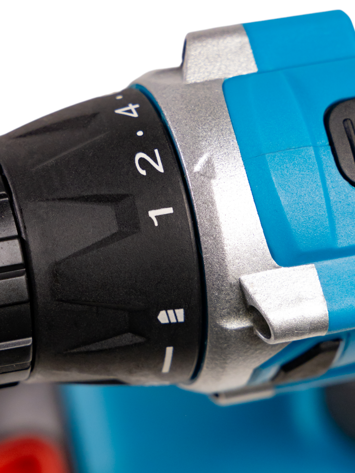 СТАРТ Дрель-шуруповерт аккум.бесщеточная 24В 2х2Ah Li-Ion кейс 28 предм