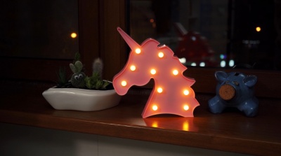Декоративный LED светильник «Розовый единорог»